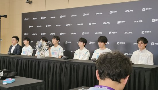 游戏吧