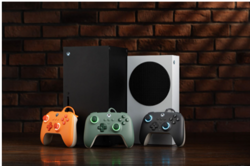 向光而行，热爱不止，八位堂Xbox授权系列三连发(向光而行下一句)