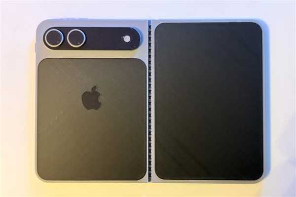 iPhone Fold的铰链为液态金属材质，苹果为此钻研了15年