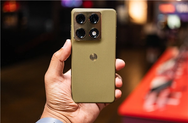 联想moto X70 Air Pro悄然开卖：6.99mm最薄影像旗舰！DXO位列第六